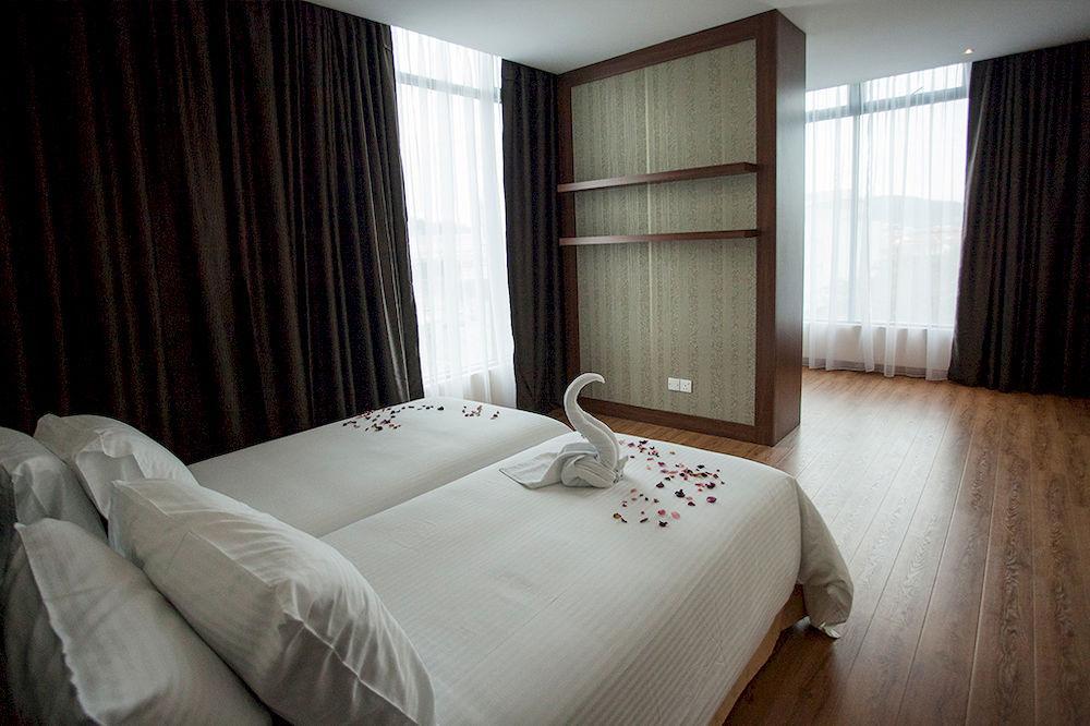 Cathayana Hotel Kuantan Luaran gambar